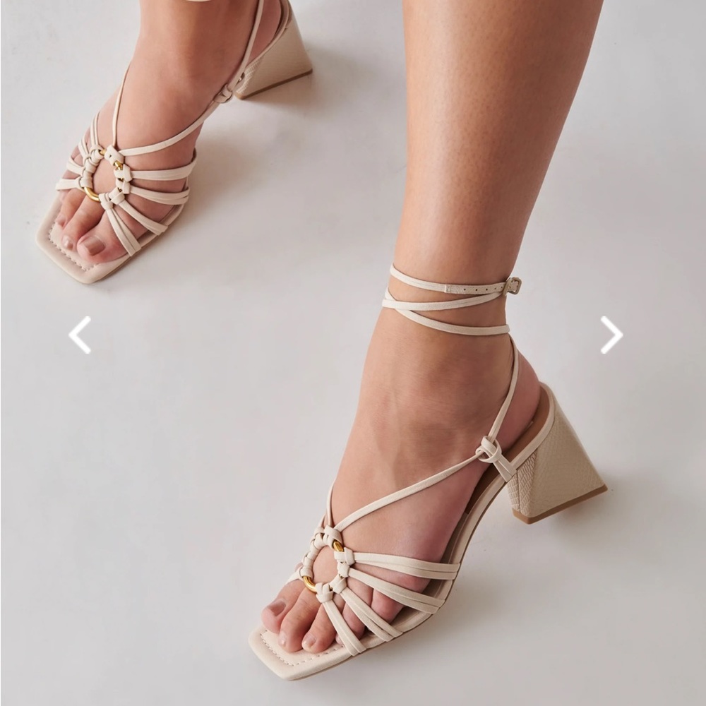 NWT dolce vita heels